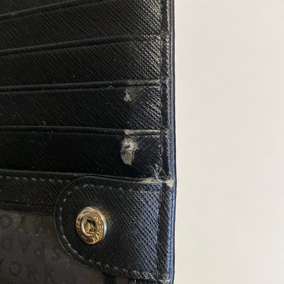 Kate Spade Wallet - Picture 6 of 8